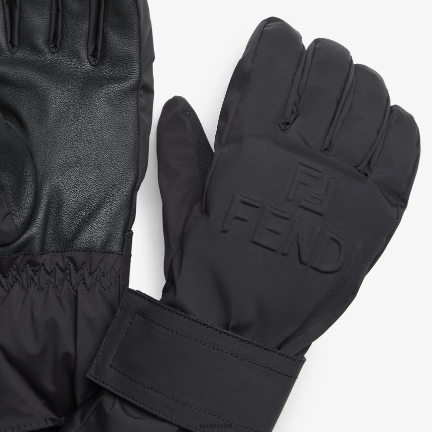 Fendi Men Tech Fabric Gloves R06TFR2210 Accessories Black