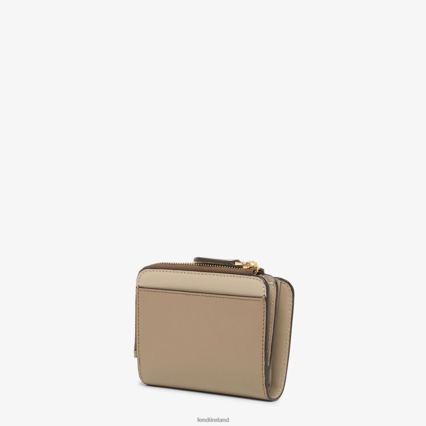 Fendi Women Two-Tone And Dove Leather Wallet R06TFR1508 Accessories White